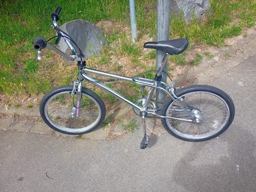 sell: Mongoose Villain Chromoly 