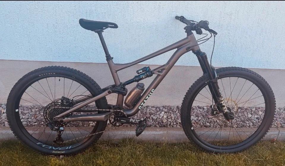 Specialized Status 160 LTD
